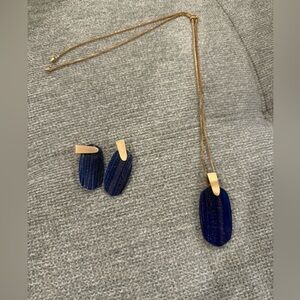 Kendra Scott glitter blue and gold pendant on rose gold Necklace and Earring Set